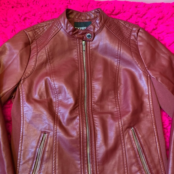 Express red faux leather jacket - Picture 7 of 8
